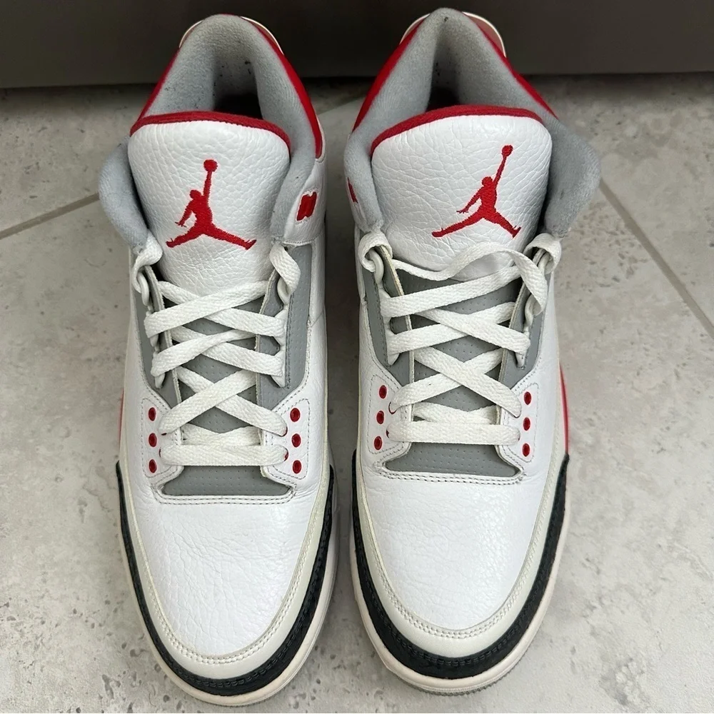 Jordan 3 Retro Sneaker Size 11.5 Men